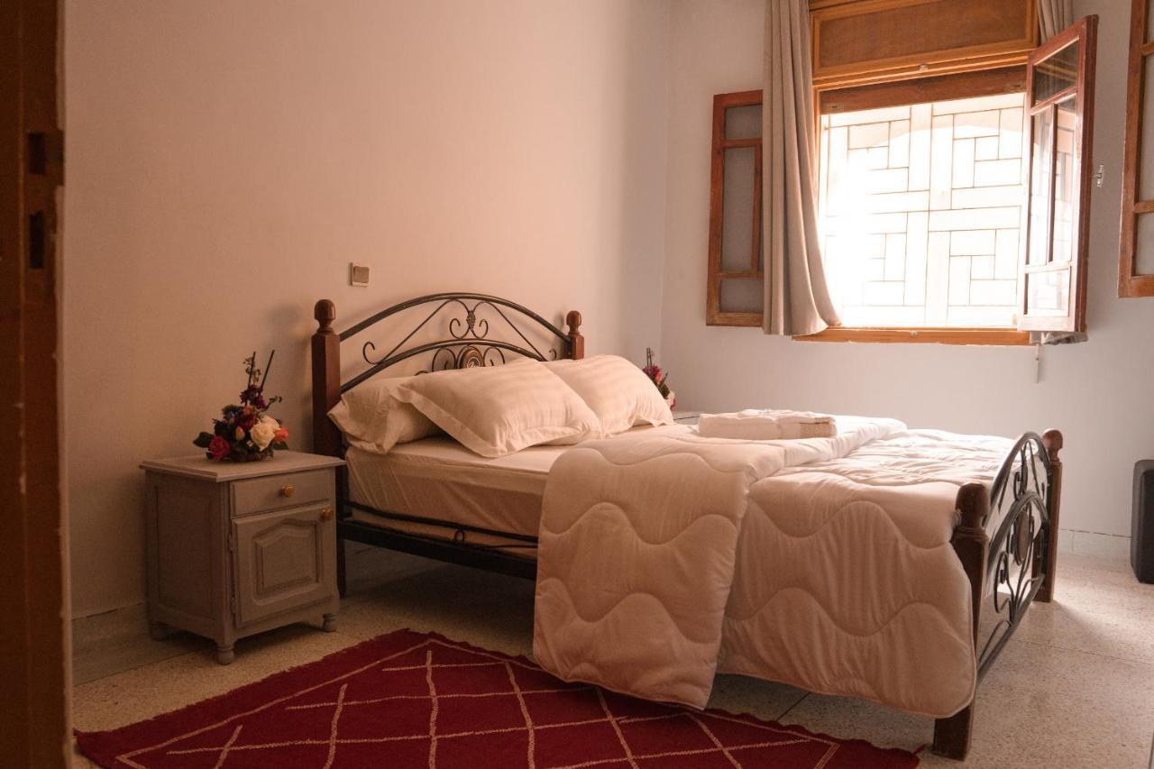 Santacruz Surf Camp Hostel Tamraght Ngoại thất bức ảnh