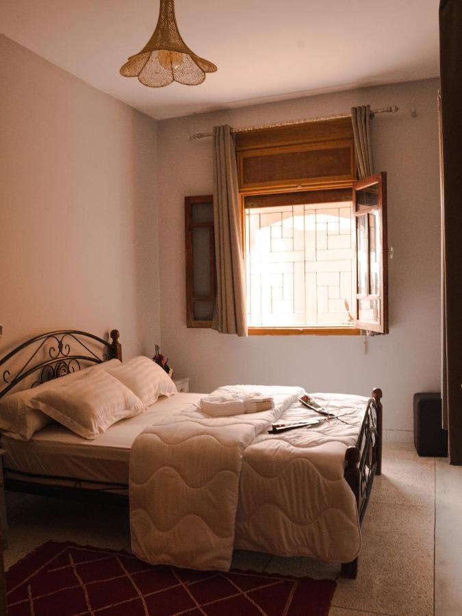 Santacruz Surf Camp Hostel Tamraght Ngoại thất bức ảnh